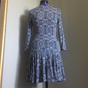 American Eagle sleeved keyhole back mini dress